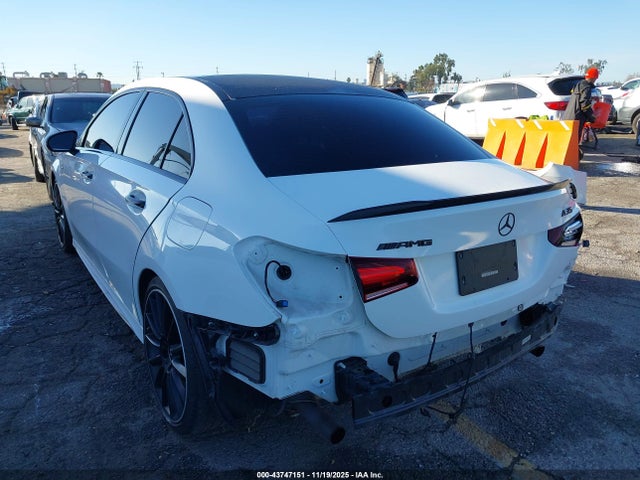 W1K3G5BB7MJ284866 Mercedes-Benz Amg A 35 4matic