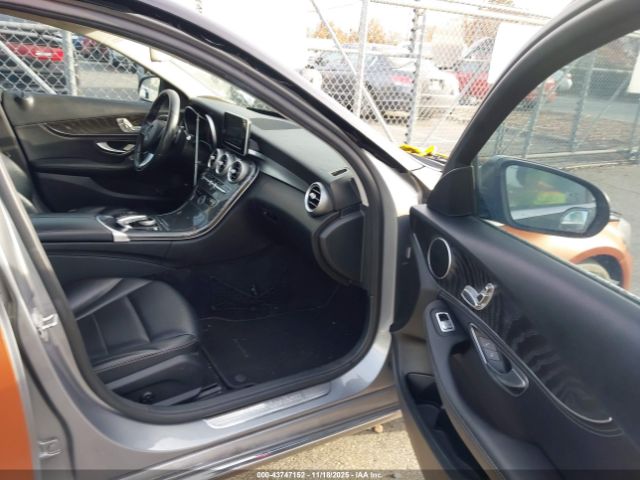 2016 MERCEDES-BENZ C 300 55SWF4JB7GU125085 Photo 4