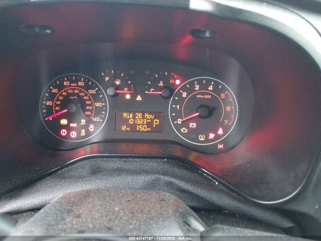 2018 RAM PROMASTER CITY ZFBERFAB3J6L48150 Photo 6