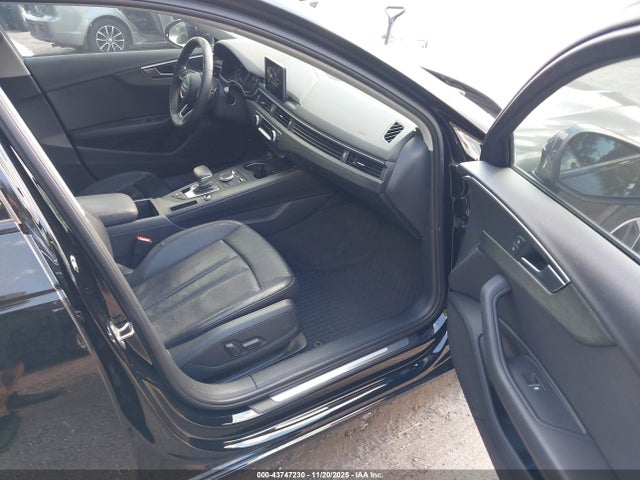 2019 AUDI A4 WAUGMAF42KN015248 Photo 4