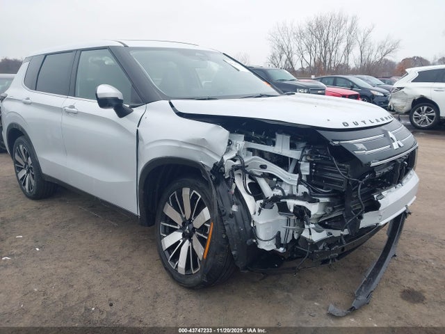 2025 MITSUBISHI OUTLANDER JA4J3VA89SZ049249 Photo 0
