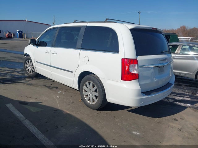 43747263 :رقم المزاد ، 2C4RC1BG7FR729903 vin ، 2015 Chrysler Town & Country Touring مزاد بيع