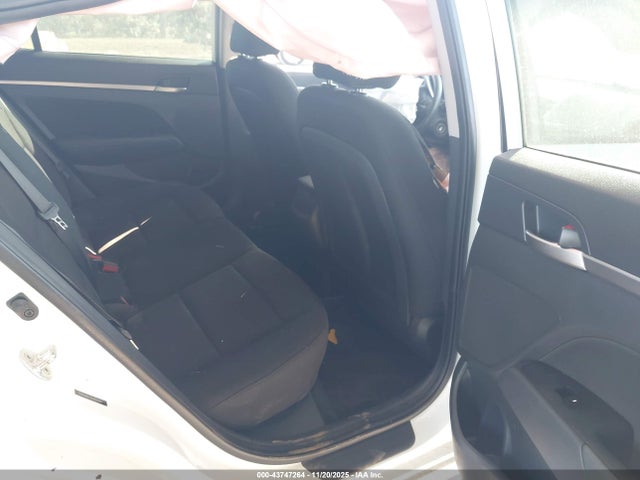 Продажа на аукционе авто 2020 Hyundai Elantra Sel, vin: 5NPD84LFXLH597263, номер лота: 43747264