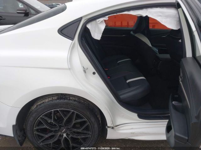 2025 TOYOTA CAMRY 4T1DBADKXSU009650 Photo 7