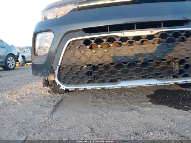 43747276 :رقم المزاد ، KNDJ23AU8M7780957 vin ، 2021 Kia Soul S مزاد بيع