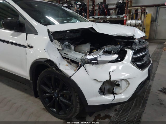2019 FORD ESCAPE 1FMCU9GD2KUB15415 Photo 5