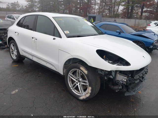 2025 PORSCHE MACAN WP1AA2A52SLB05940