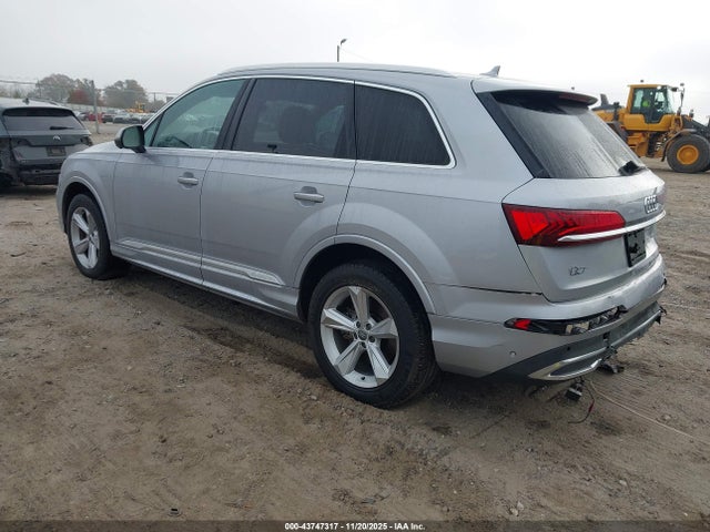 2021 AUDI Q7 WA1AXAF79MD000064 Photo 2