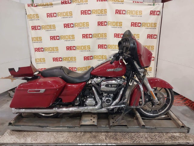 1HD1KBC19MB633796 Harley-Davidson FLHX