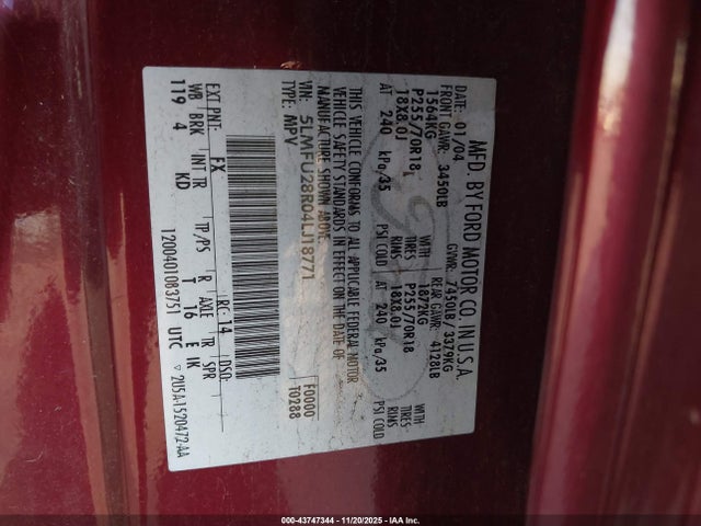 Продажа на аукционе авто 2004 Lincoln Navigator, vin: 5LMFU28R04LJ18771, номер лота: 43747344