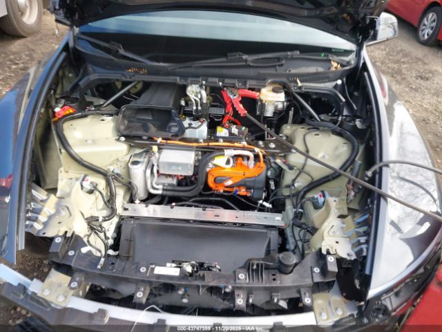 2026 TESLA MODEL Y 7SAYGDED3TF516606 Photo 9