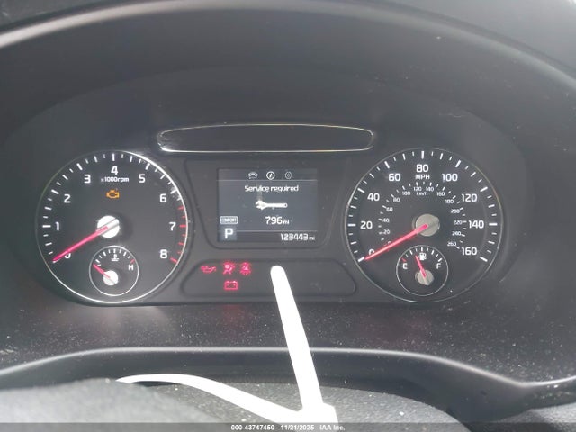5XYPG4A3XKG452335 KIA Sorento 2.4l Lx