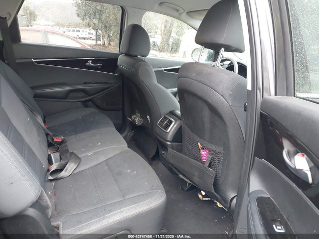 5XYPG4A3XKG452335 KIA Sorento 2.4l Lx