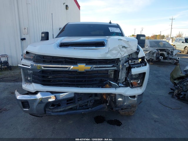 2GC4YNEY9R1133590 Chevrolet Silverado 2500hd 4wd Standard Bed Lt