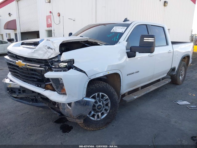 2GC4YNEY9R1133590 Chevrolet Silverado 2500hd 4wd Standard Bed Lt