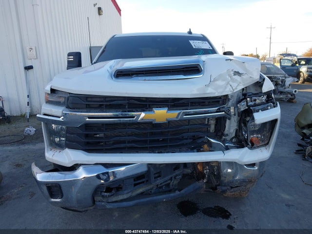 2GC4YNEY9R1133590 Chevrolet Silverado 2500hd 4wd Standard Bed Lt