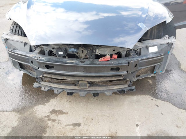 2014 TESLA MODEL S 5YJSA1H11EFP63257 Photo 5