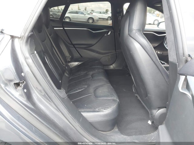 2014 TESLA MODEL S 5YJSA1H11EFP63257 Photo 7