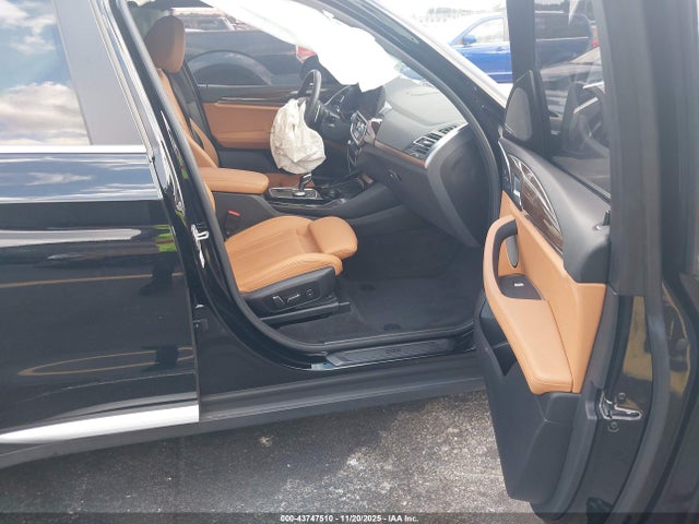 2024 BMW X3 WBX47DP02RN263765 Photo 4