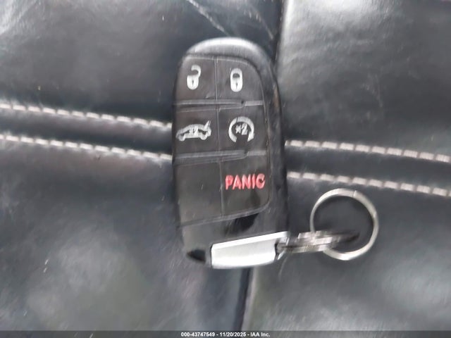 2014 CHRYSLER 300 2C3CCABG3EH331053 Photo 10