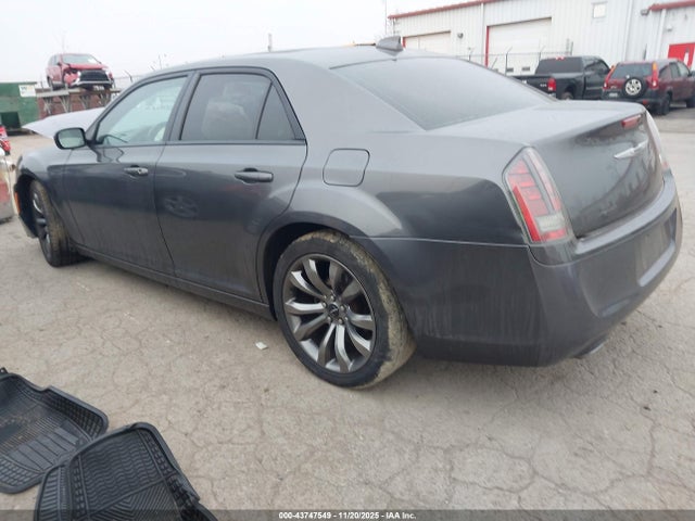 2014 CHRYSLER 300 2C3CCABG3EH331053 Photo 2