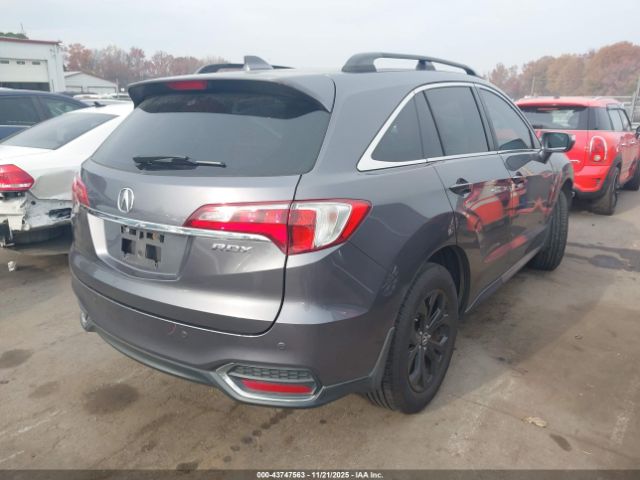 2018 ACURA RDX 5J8TB3H78JL000002 Photo 3