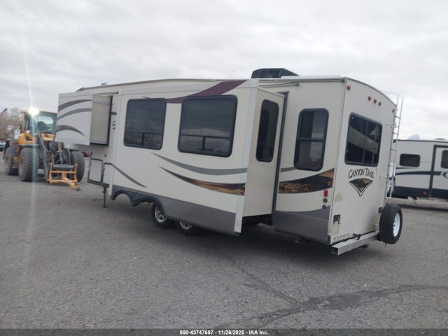 1NL1YFM21E1075605 Yell Canyon Tra