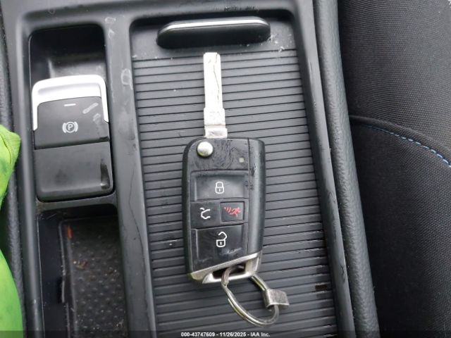 2016 VOLKSWAGEN E-GOLF WVWKP7AU0GW916442 Photo 10