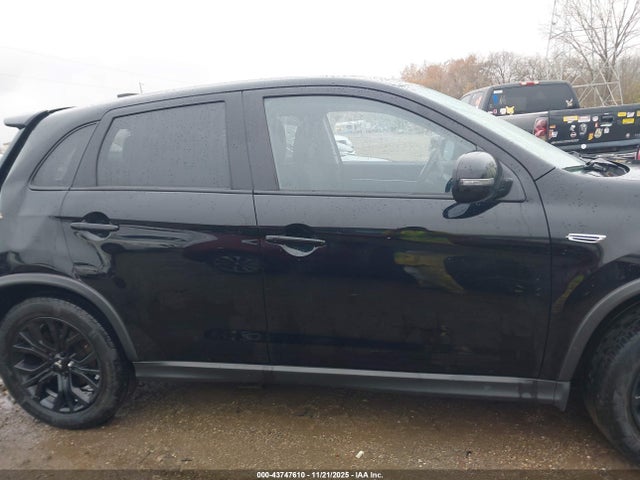 Продажа на аукционе авто 2018 Mitsubishi Outlander Sport 2.0 Le, vin: JA4AR3AU6JU009819, номер лота: 43747610