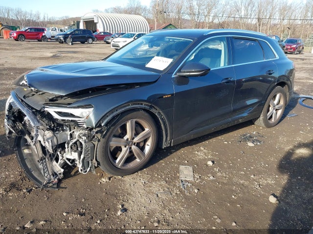 Продажа на аукционе авто 2019 Audi E-tron Premium Plus, vin: WA1VAAGE9KB016984, номер лота: 43747633