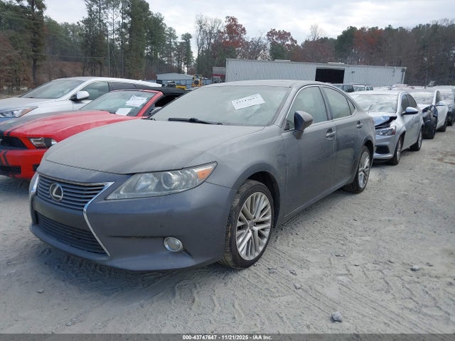 43747647 :رقم المزاد ، JTHBK1GG6D2036408 vin ، 2013 Lexus Es 350 مزاد بيع