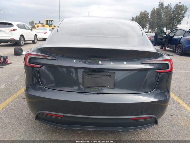 Tesla Model 3 Long Range Rear-wheel Drive/standard 2025 5YJ3E1EA6SF972339 Image 15