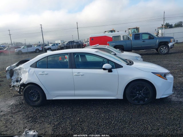 Toyota COROLLA LE 2020 5YFEPRAEXLP056201 Image 14