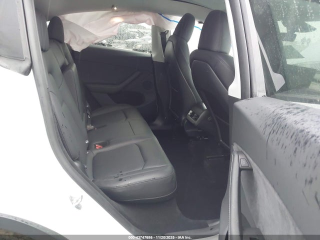 Продаж на аукціоні авто 2025 Tesla Model Y Long Range Dual Motor Rear-wheel Drive, vin: 7SAYGDED5SA375064, номер лоту: 43747686