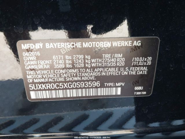 2016 BMW X5 5UXKR0C5XG0S93596 Photo 8