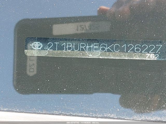 2019 TOYOTA COROLLA 2T1BURHE6KC126227 Photo 8