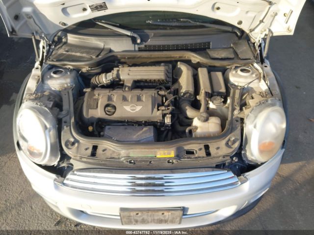 2011 MINI COOPER WMWSU3C55BT092064 Photo 9