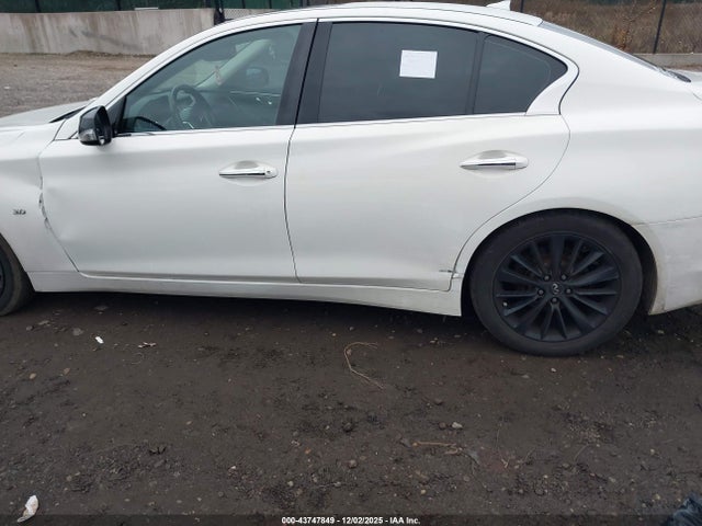 Продажа на аукционе авто 2019 Infiniti Q50 3.0t Luxe, vin: JN1EV7AP1KM515406, номер лота: 43747849