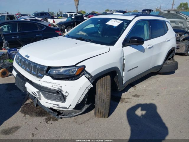 2022 JEEP COMPASS 3C4NJDFB9NT212294 Photo 1