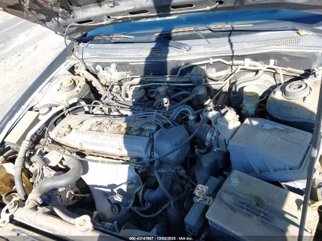 43747987 :رقم المزاد ، 1N4BU31D5TC122944 vin ، 1996 Nissan Altima Xe/gxe/se/gle مزاد بيع