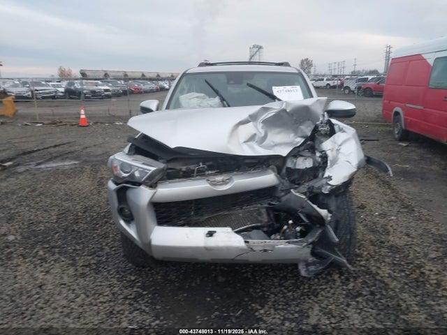 JTEMU5JR3N5971998 Toyota 4RUNNER SR5