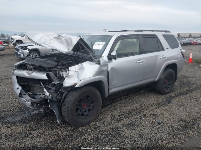 JTEMU5JR3N5971998 Toyota 4RUNNER SR5