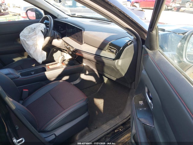 Продажа на аукционе авто 2025 Nissan Kicks Sr Fwd, vin: 3N8AP6DA6SL413251, номер лота: 43748031
