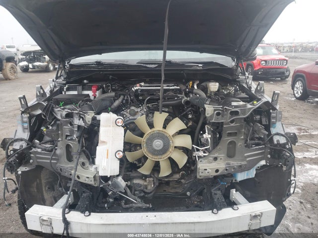 2024 TOYOTA TUNDRA 5TFJA5DB1RX219466 Photo 9