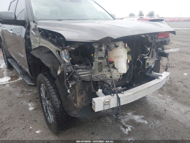 Aukcja sprzedaży 2024 Toyota Tundra Limited, vin: 5TFJA5DB1RX219466, numer aukcji: 43748036