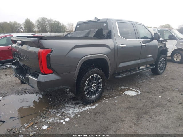 2024 TOYOTA TUNDRA 5TFJA5DB1RX219466 Photo 3
