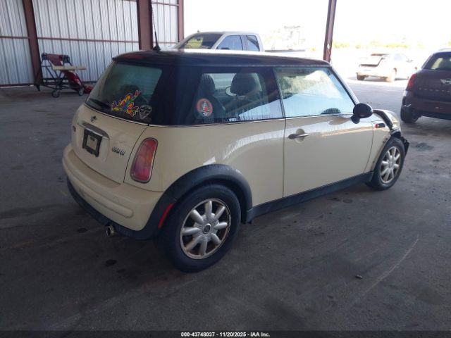 2004 MINI COOPER WMWRC33454TJ53215 Photo 3