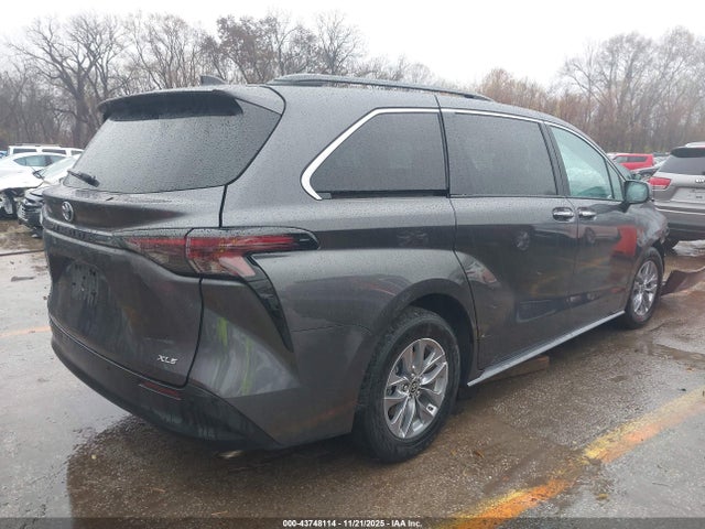 Продажа на аукционе авто 2025 Toyota Sienna Xle, vin: 5TDJRKEC4SS225868, номер лота: 43748114