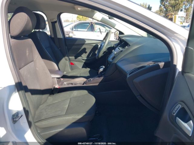 2015 FORD FOCUS 1FADP3F21FL206982 Photo 4