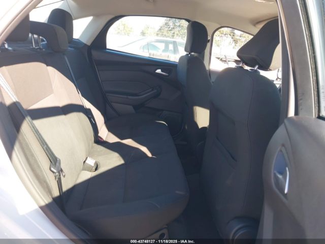 2015 FORD FOCUS 1FADP3F21FL206982 Photo 7